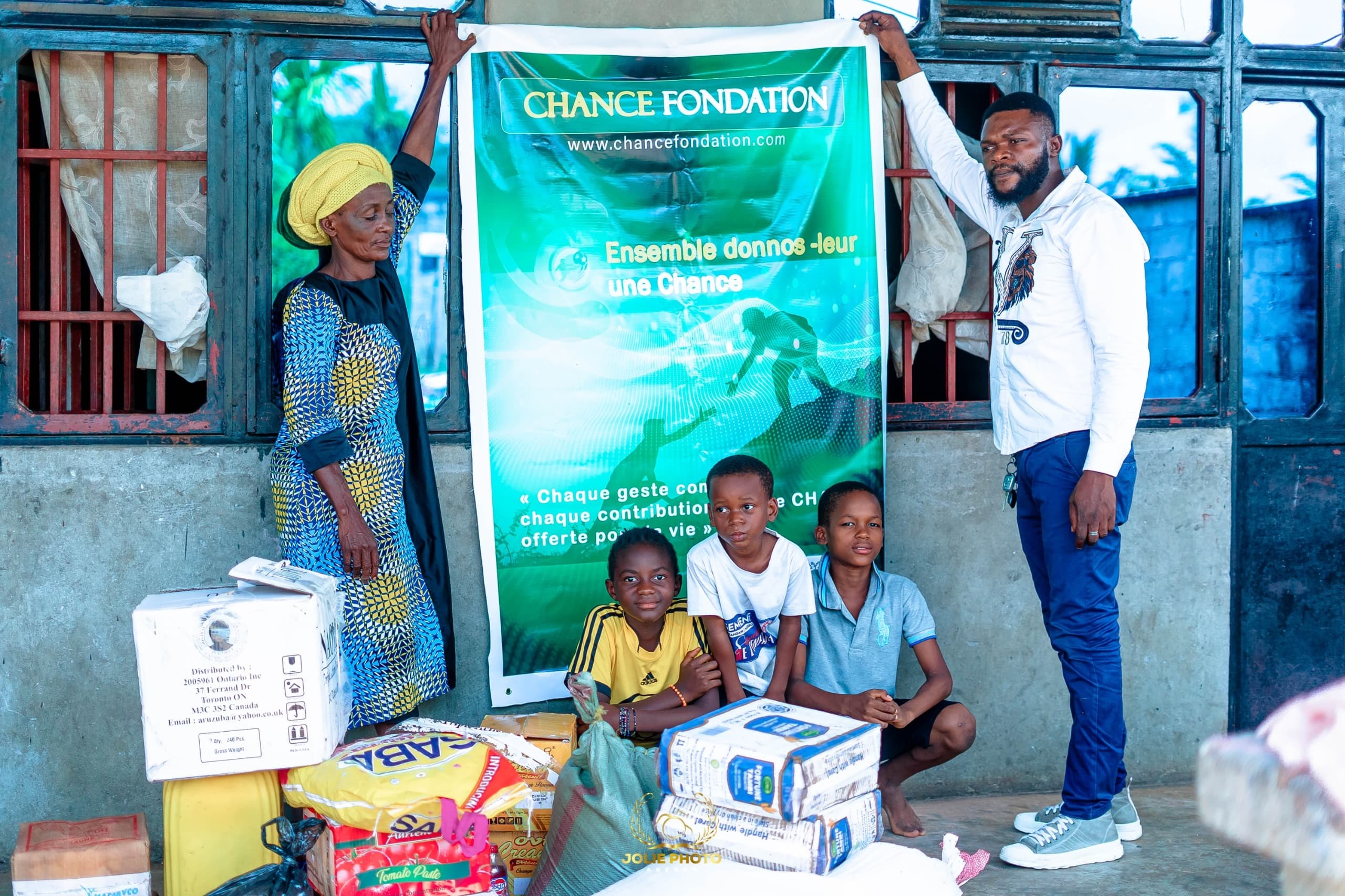 rencontre des jeunes orphelins